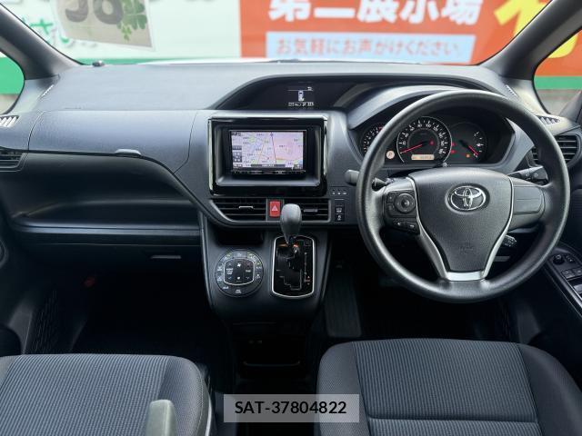 Toyota NOAH 2021-06 7815330-10