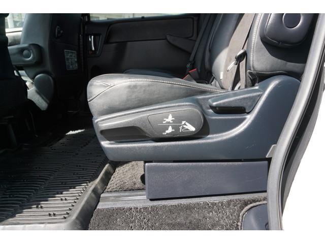 Toyota NOAH 2018-11 7815525-12