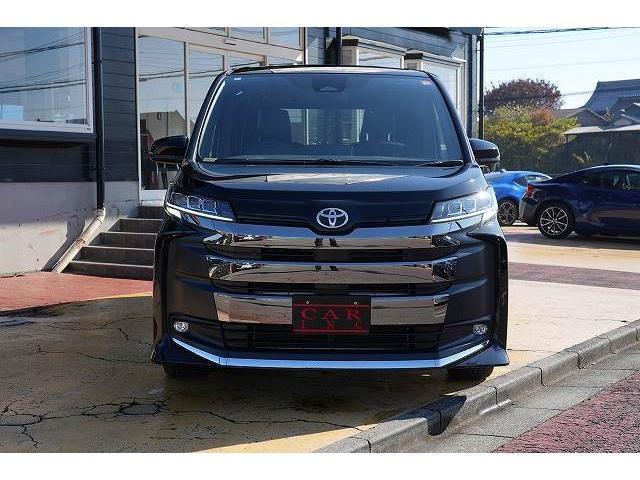 Toyota NOAH 2023-08 7815579-16