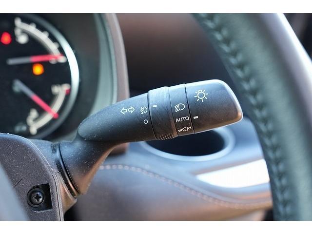 Toyota NOAH 2023-08 7815579-5