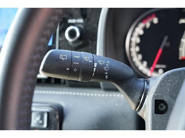 Toyota NOAH 2023-08 7815579-6