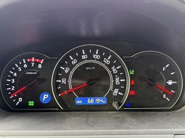 Toyota NOAH 2019-02 7815587-12