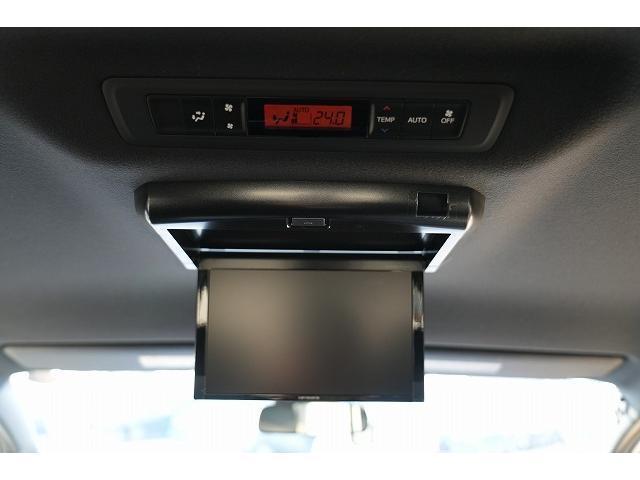 Toyota NOAH 2017-09 7815595-12
