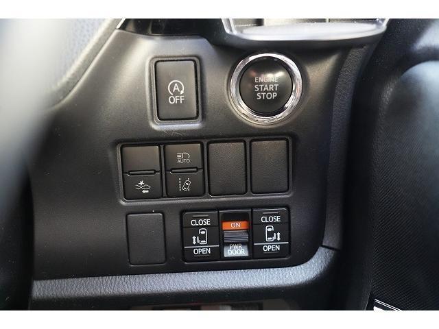 Toyota NOAH 2017-09 7815595-5