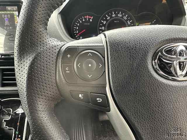 Toyota NOAH 2017-10 7815648-12