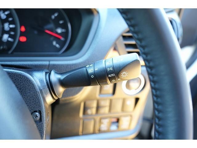 Toyota NOAH 2018-03 7815682-16