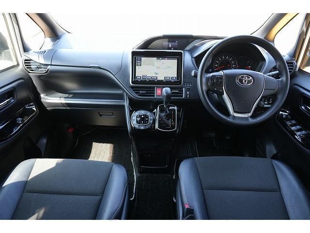 Toyota NOAH 2018-03 7815682-3