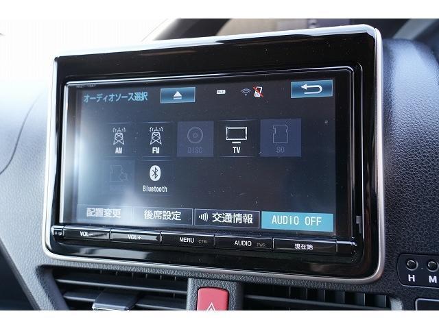 Toyota NOAH 2018-03 7815682-4