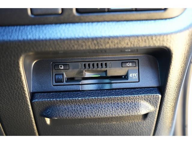 Toyota NOAH 2018-03 7815682-8
