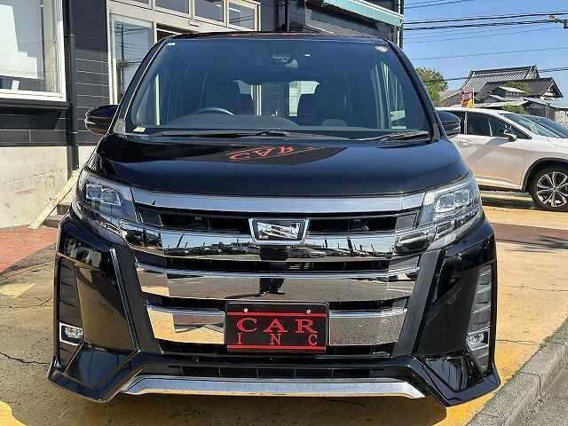 Toyota NOAH 2018-05 7815692-14