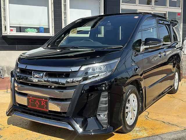 Toyota NOAH 2018-05 7815692-15