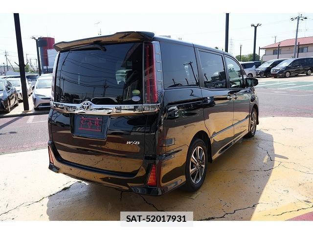 Toyota NOAH 2019-03 7815729-2