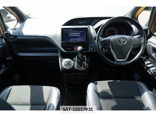 Toyota NOAH 2019-03 7815729-4