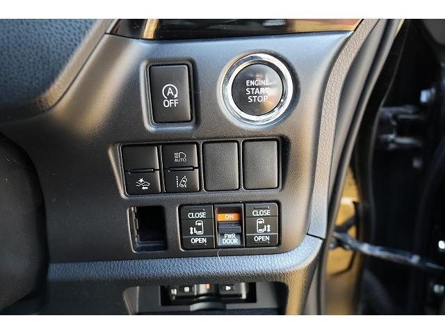 Toyota NOAH 2017-07 7815737-8