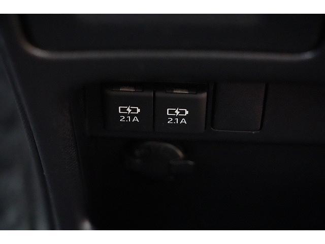 Toyota NOAH 2017-07 7815737-9