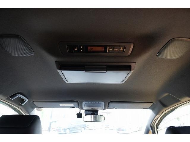 Toyota NOAH 2018-11 7815742-15