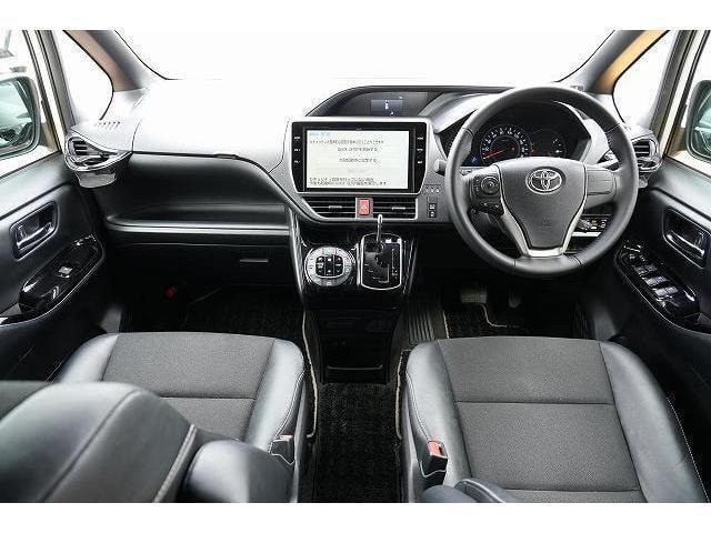 Toyota NOAH 2018-11 7815742-2