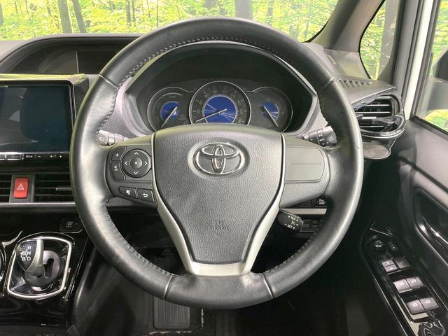 Toyota NOAH 2018-09 7815973-11