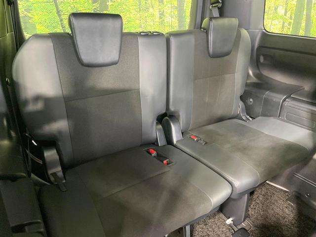 Toyota NOAH 2018-09 7815973-9