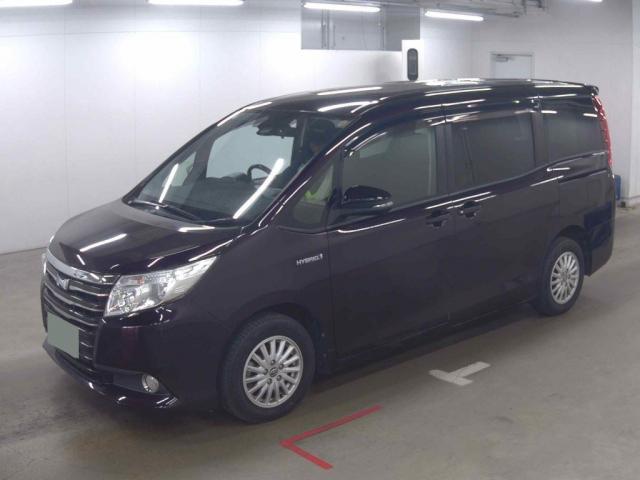 Toyota NOAH 2016-08 7816129-3