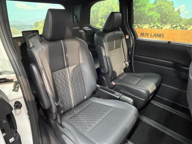 Toyota NOAH 2022-03 7816260-8