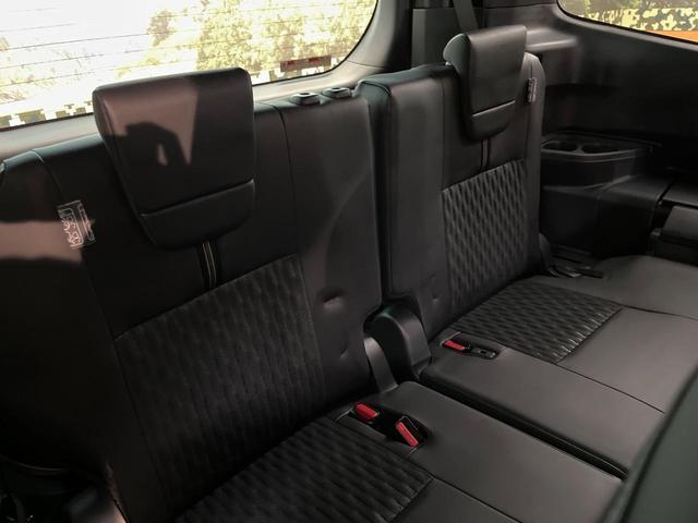 Toyota NOAH 2022-03 7816260-9