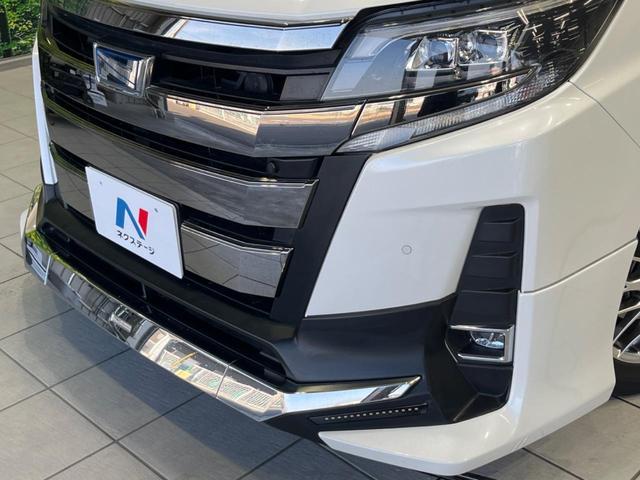 Toyota NOAH 2020-02 7816738-2