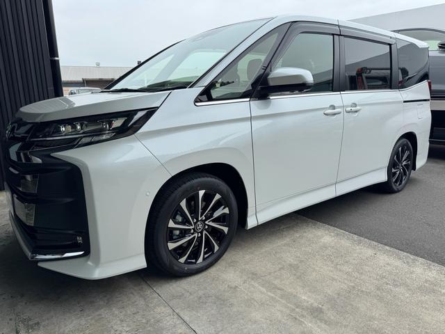 Toyota NOAH 2026-05 7816793-2