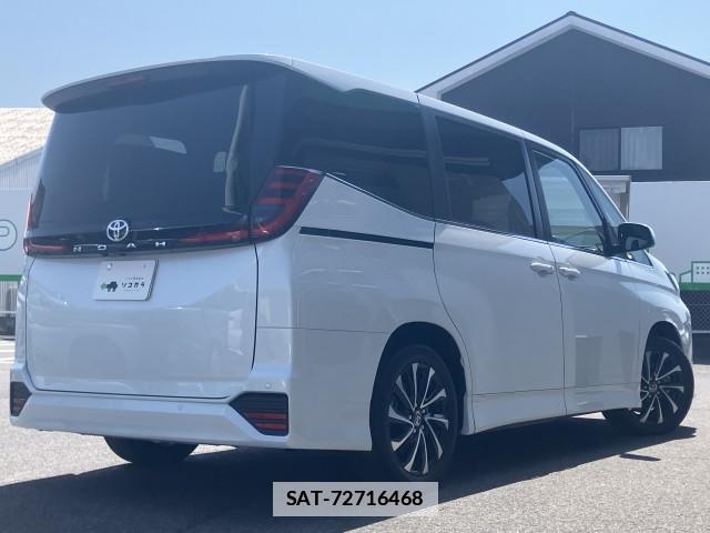 Toyota NOAH 2026-01 7817021-12