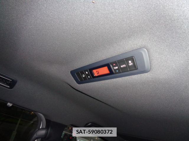 Toyota NOAH 2020-11 7817066-15