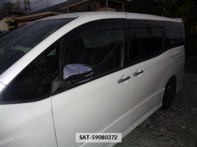 Toyota NOAH 2020-11 7817066-19