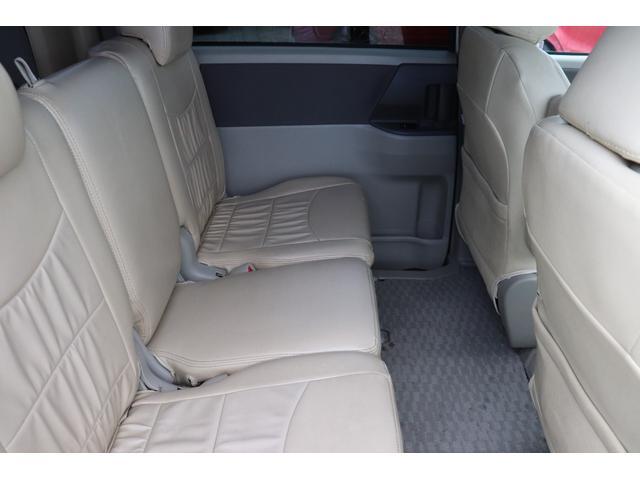 Toyota NOAH 2007-09 7817612-17