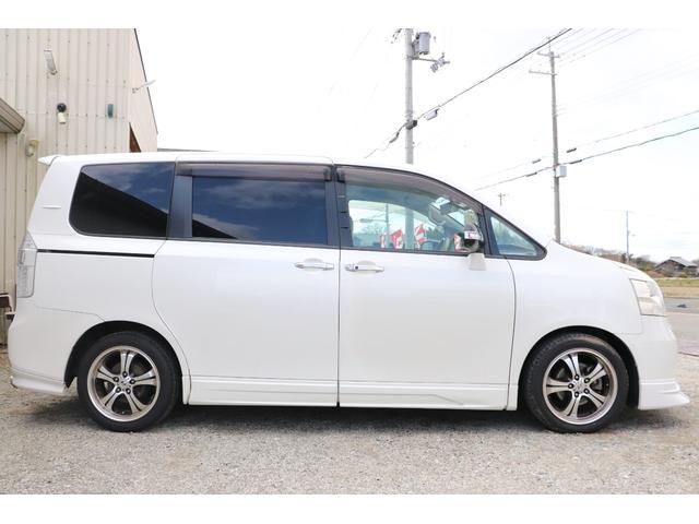Toyota NOAH 2007-09 7817612-7