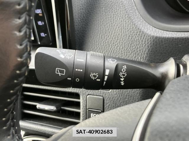 Toyota NOAH 2021-03 7818151-15