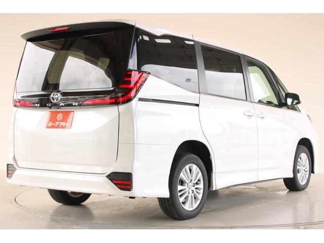 Toyota NOAH 2024-07 7818176-1