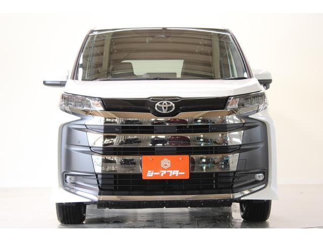 Toyota NOAH 2023-01 7818184-16