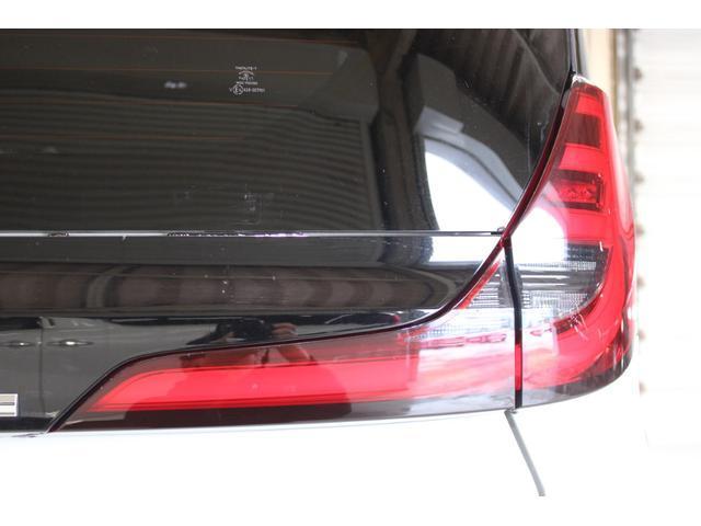 Toyota NOAH 2023-01 7818184-8