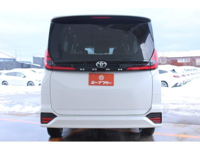 Toyota NOAH 2023-01 7818185-12