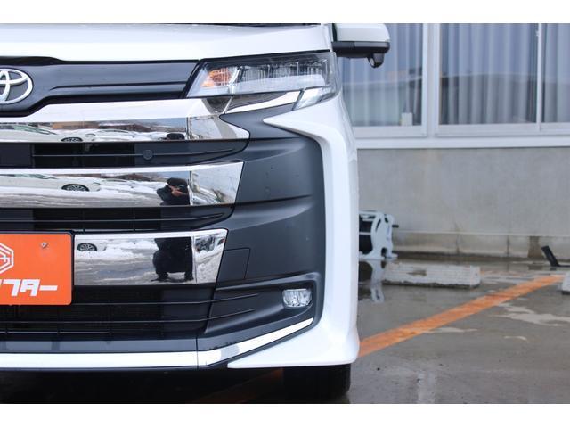 Toyota NOAH 2023-01 7818185-15