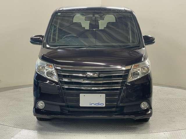 Toyota NOAH 2015-09 7818428-19