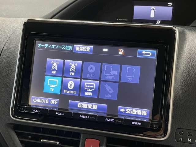Toyota NOAH 2015-09 7818428-4