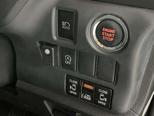 Toyota NOAH 2015-09 7818428-5