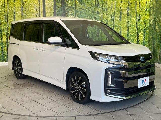 Toyota NOAH 2023-05 7818438-16