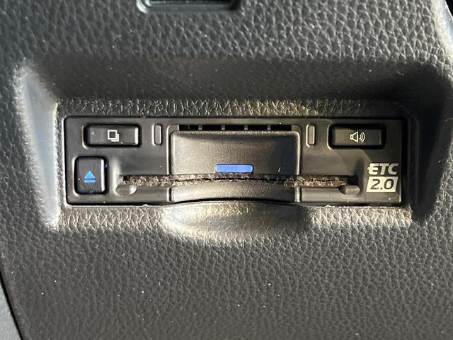 Toyota NOAH 2023-05 7818438-5