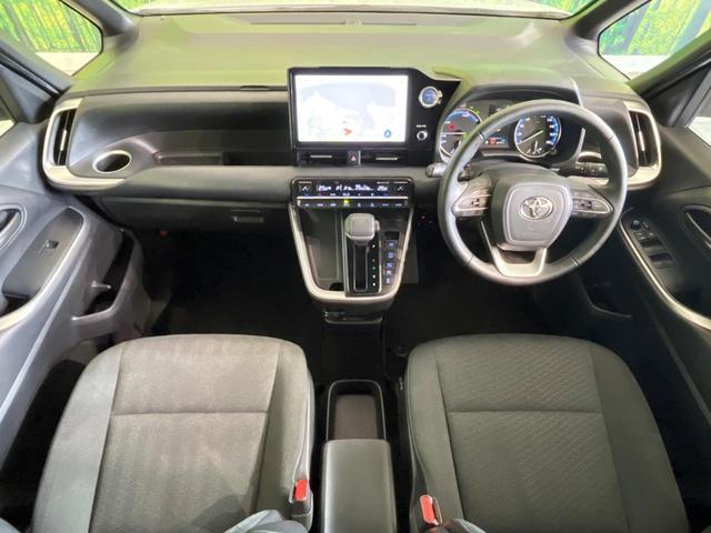 Toyota NOAH 2022-02 7818440-1