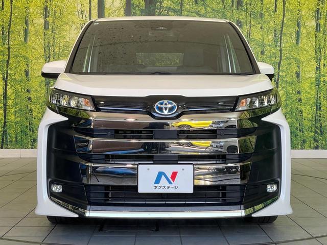 Toyota NOAH 2022-02 7818440-15