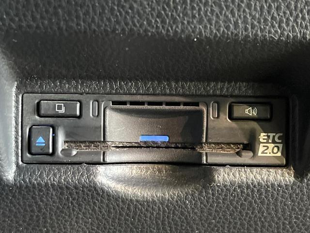 Toyota NOAH 2022-02 7818440-7