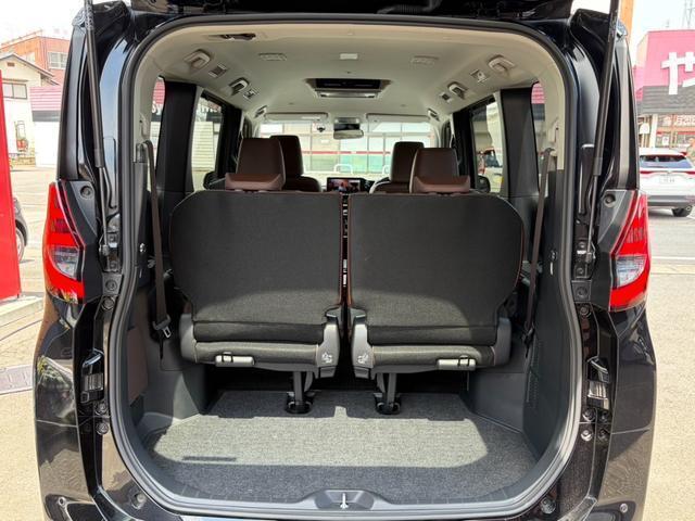 Toyota NOAH 2024-06 7818949-16