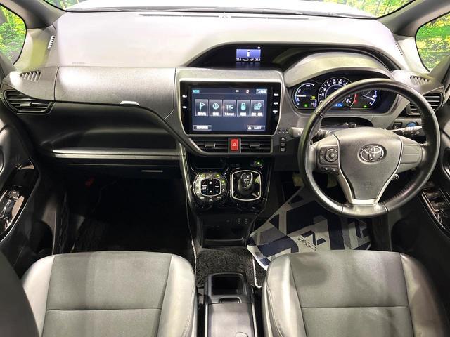 Toyota NOAH 2018-08 7818968-1