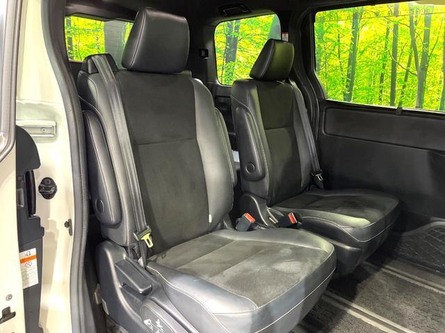 Toyota NOAH 2018-08 7818968-8